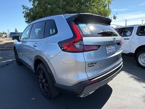 Used 2026 Honda CR-V Sport image 6
