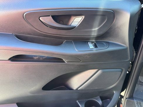 Used 2023 Mercedes-Benz Metris Passenger image 14