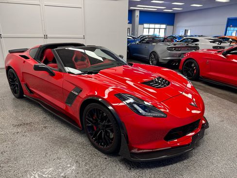 Used 2019 Chevrolet Corvette Z06 image 4