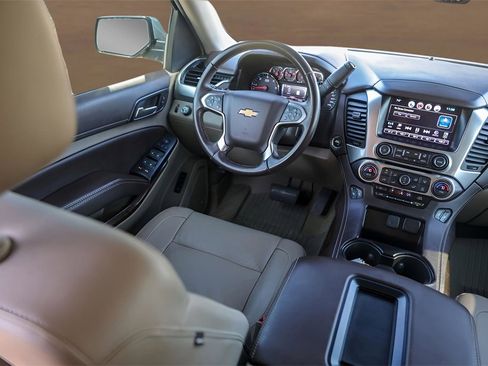 Used 2018 Chevrolet Tahoe LT w/ Texas Edition Package image 28