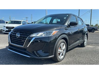 Used 2022 Nissan Kicks S