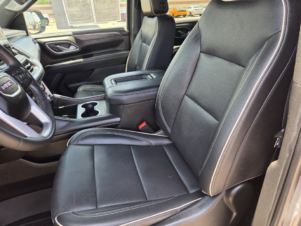 Used 2021 GMC Yukon SLT w/ SLT Luxury Package RWD image 4