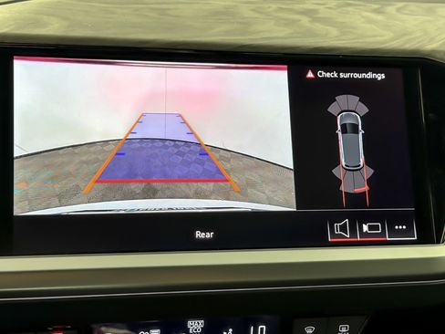 New 2026 Audi Q4 e-tron Premium AWD/4WD image 19