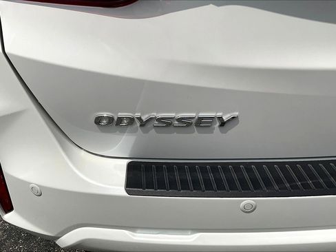 Used 2026 Honda Odyssey Elite image 24