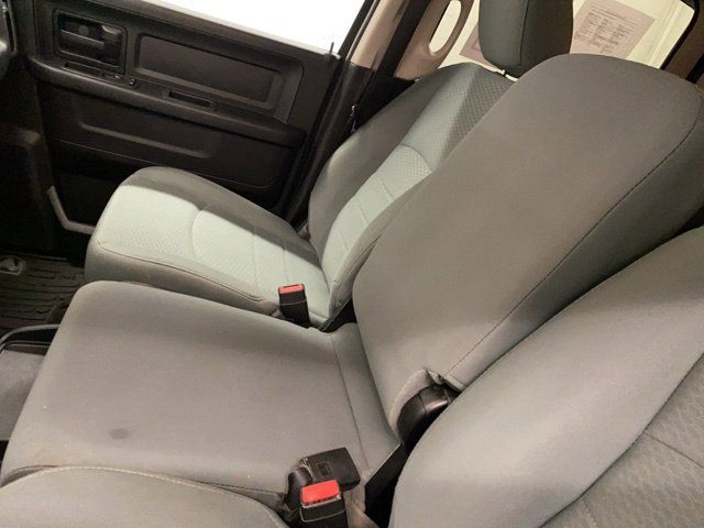 Used 2017 RAM 1500 Express w/ Black Ram 1500 Express Group AWD/4WD image 33