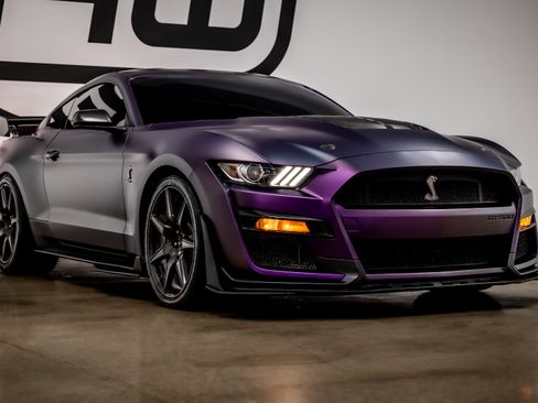 Used 2020 Ford Mustang Shelby GT500 w/ Carbon Fiber Track Pack RWD image 30