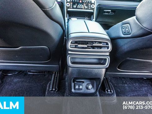 Used 2025 Genesis GV80 2.5T Standard AWD/4WD image 31