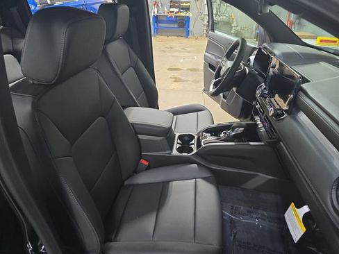 New 2026 Chevrolet Colorado LT w/ LT Convenience Package image 11