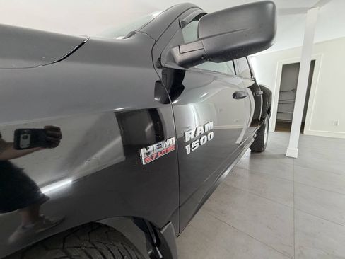 Used 2013 RAM 1500 Express AWD/4WD image 2