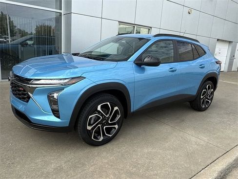 New 2025 Chevrolet Trax RS w/ Driver Confidence Package image 4