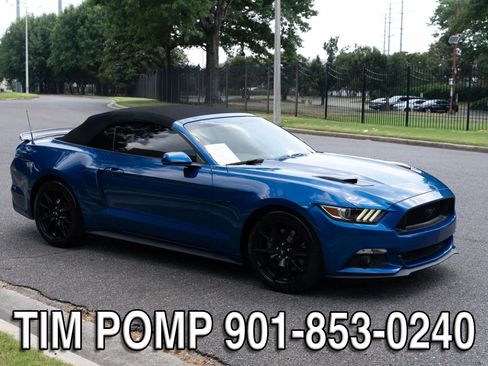 Used 2017 Ford Mustang GT Premium w/ Equipment Group 401A RWD image 4