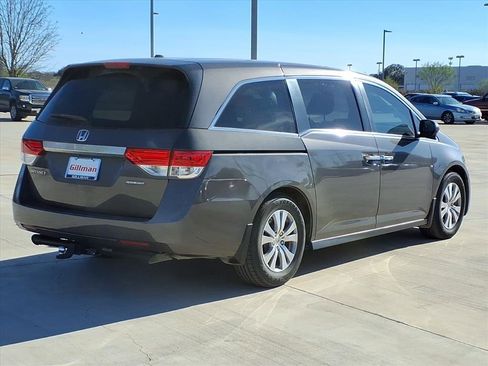 Used 2016 Honda Odyssey SE image 9