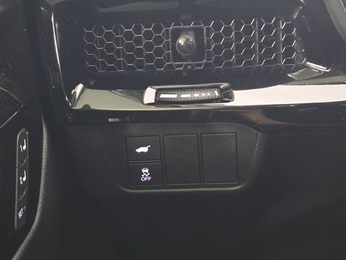 Used 2024 Honda CR-V EX-L image 25