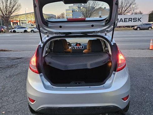 Used 2012 Ford Fiesta SE image 20
