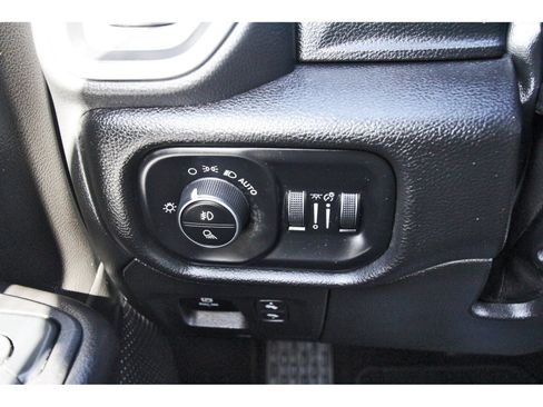 Used 2025 RAM 1500 Big Horn AWD/4WD image 19