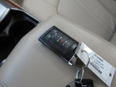 Used 2011 Cadillac CTS Premium image 33