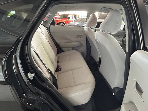 Used 2025 Hyundai Kona SEL FWD image 39