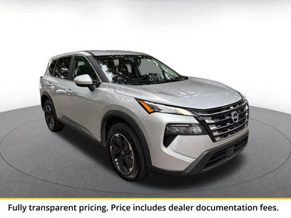 Used 2025 Nissan Rogue SV