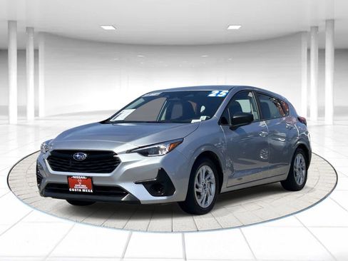 Used 2025 Subaru Impreza 2.0i image 1