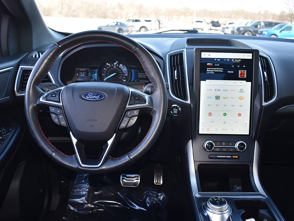 Used 2023 Ford Edge ST-Line AWD/4WD image 16