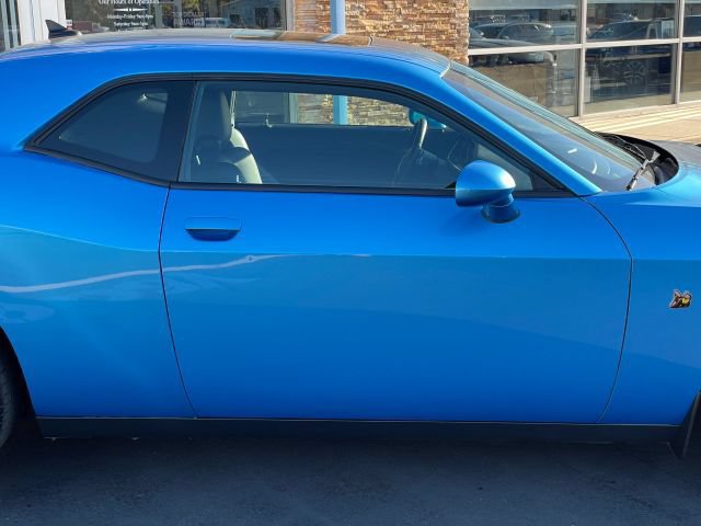 Used 2016 Dodge Challenger R/T Scat Pack RWD image 20