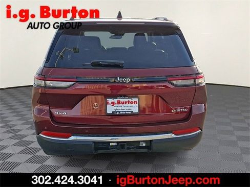 Used 2023 Jeep Grand Cherokee Limited image 5