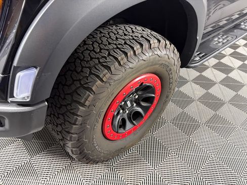 Certified 2023 Ford F150 Raptor w/ Raptor Carbon Fiber Package AWD/4WD image 10