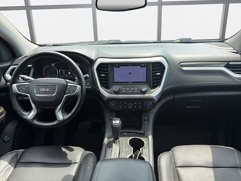 Used 2017 GMC Acadia SLT w/ LPO, Cargo Package AWD/4WD image 17