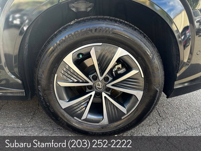 Used 2024 Lexus RZ 450e Premium w/ Technology Package AWD/4WD image 31