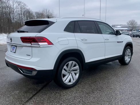 Used 2023 Volkswagen Atlas Cross Sport SE image 9