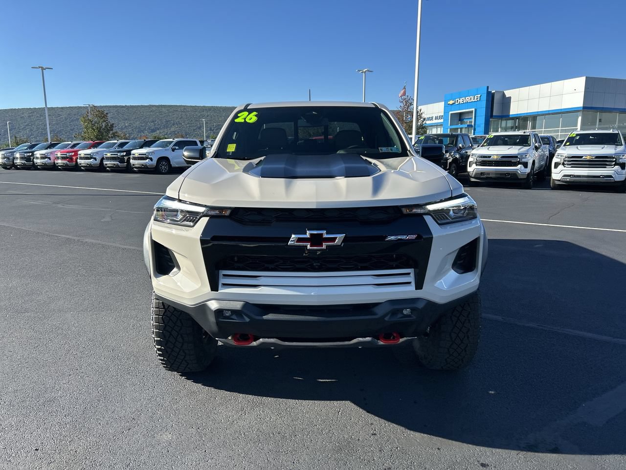 New 2026 Chevrolet Colorado ZR2 w/ Technology Package AWD/4WD image 2