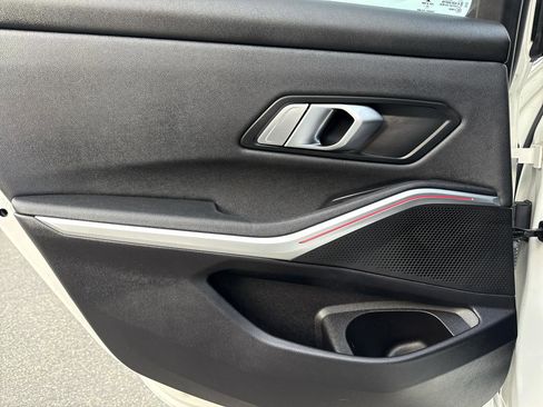 Used 2021 BMW 330i xDrive Sedan w/ Premium Package image 31