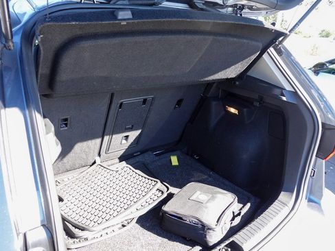 Used 2022 Volkswagen Taos SEL w/ Panoramic Sunroof Package image 27