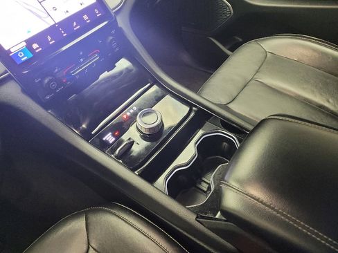 Used 2021 Jeep Grand Cherokee L Limited image 26