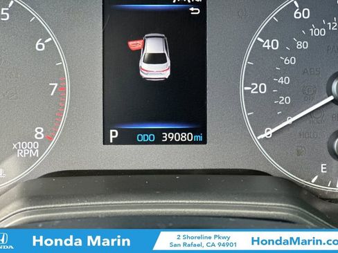 Used 2023 Toyota Corolla LE image 31