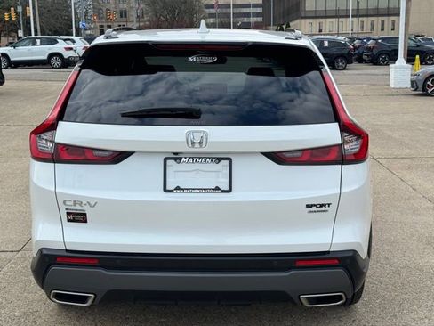Used 2023 Honda CR-V Sport Touring image 4
