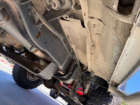 Used 1995 Ford Bronco XLT AWD/4WD image 13