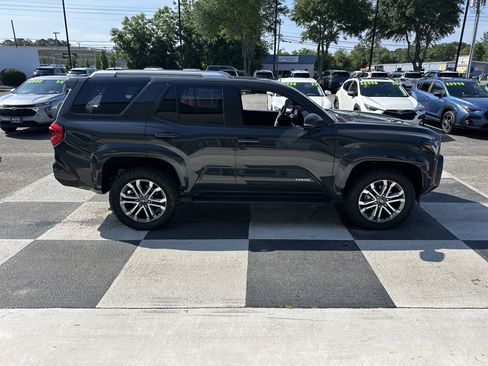 Used 2026 Toyota 4Runner Limited AWD/4WD image 3