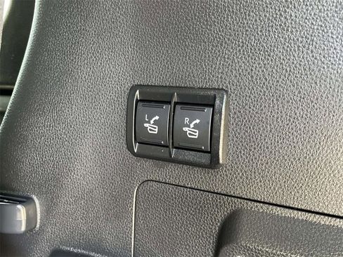 Used 2024 Toyota Sequoia Limited image 7