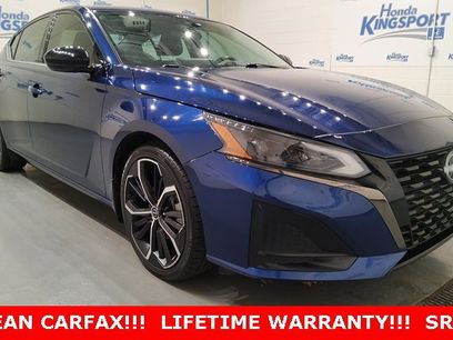 Used 2023 Nissan Altima 2.5 SR w/ SR Premium Package