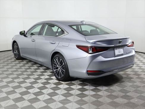 Certified 2025 Lexus ES 300h w/ Premium Package FWD image 7