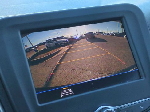 Used 2020 Chevrolet Equinox LT image 15