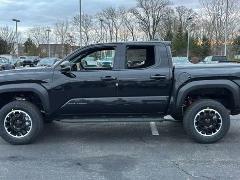 New 2026 Toyota Tacoma TRD Off-Road w/ TRD Off Road Premium Package image 4