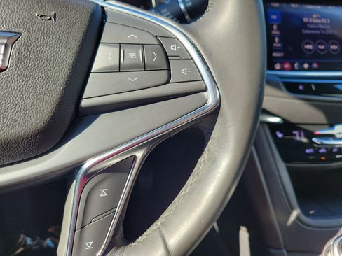 Used 2020 Cadillac XT5 Luxury image 20