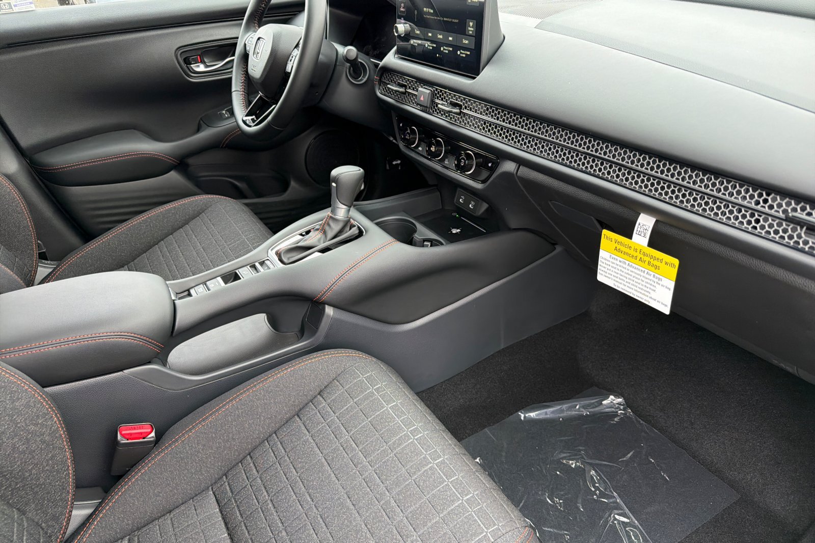 Used 2027 Honda HR-V Sport image 15