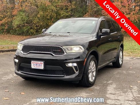 Used 2022 Dodge Durango SXT w/ Trailer Tow Group IV image 3