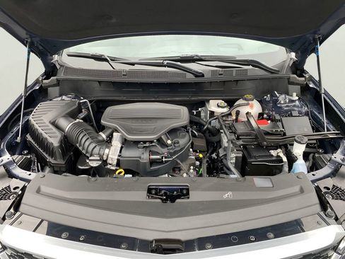 Certified 2024 Cadillac XT6 Premium Luxury w/ Platinum Package image 11