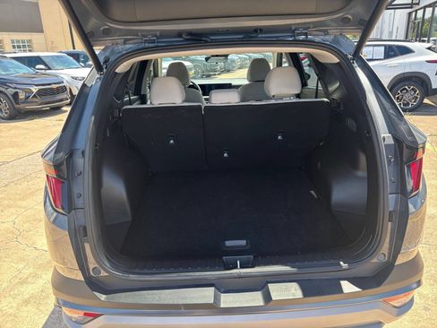 Used 2026 Hyundai Tucson SEL Plus FWD image 32