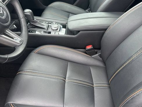 Certified 2025 MAZDA CX-50 2.5 Hybrid w/ Premium Plus Pkg AWD/4WD image 19