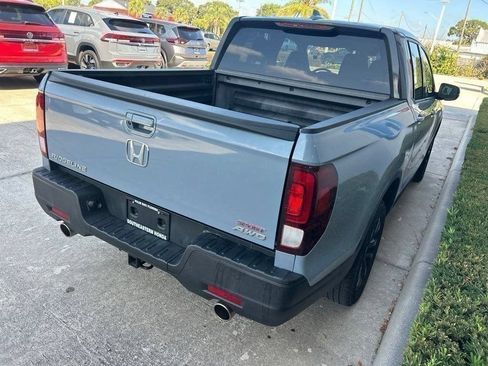 Certified 2023 Honda Ridgeline Sport image 6